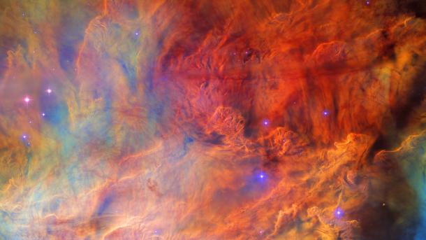 Interstellar clouds in the Lagoon Nebula, captured by the Hubble Space Telescope (© ESA/NASA)