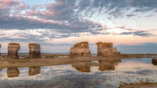 Monoliths of the Mingan Archipelago, Quebec (© David Boutin Photography/Getty Images)