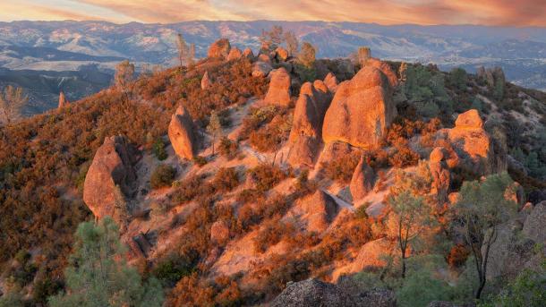 High Peaks Trail at Pinnacles National Park, San Benito County, California, USA (© yhelfman/Getty Images)