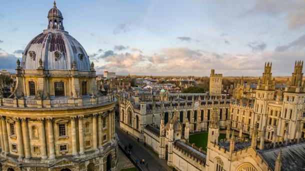 Radcliffe Camera and All Souls College, University of Oxford, England (© atiger/Shutterstock)