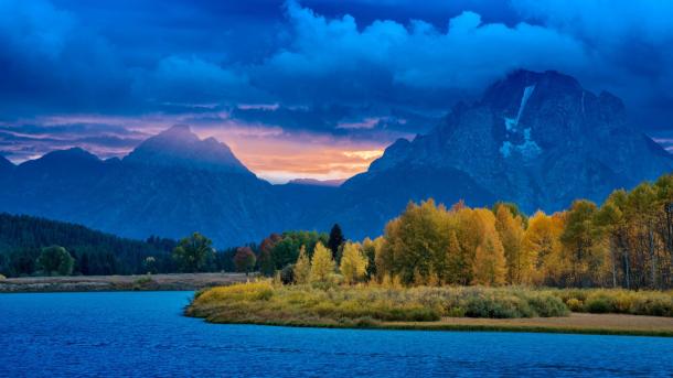 Oxbow Bend am Snake River, Grand-Teton-Nationalpark, Wyoming, USA (© DanitaDelimont.com/AWL Images/SuperStock)
