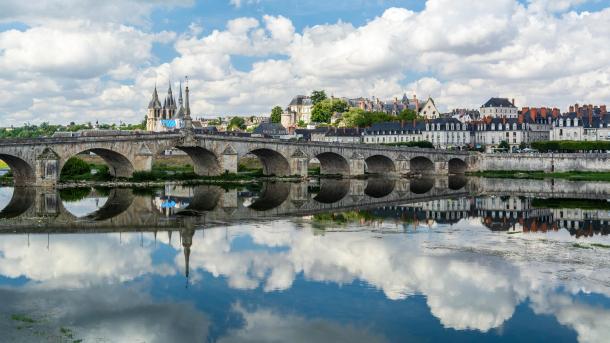 Reflets d’histoire en bord de Loire