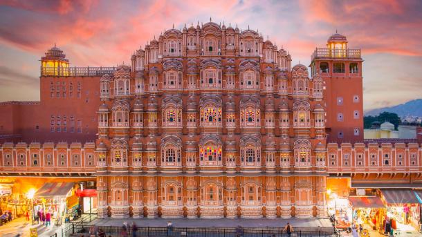Hawa Mahal, Jaipur, Rajasthan (© Travel Wild/Getty Images)