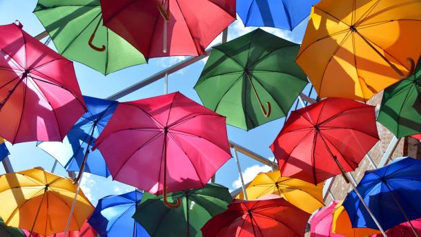 Art installation of umbrellas, Borough Market, London, England (© Malcolm P Chapman/Getty Images)