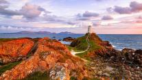 安格尔西岛上的Tŵr Mawr 灯塔,英国威尔士