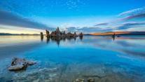 Tufa formation on Mono Lake, California, USA 