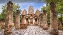 Wat Sri Sawai in Sukhothai Historical Park, Thailand 