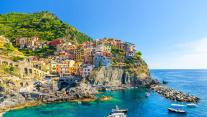 Villaggio di Manarola nel Parco Nazionale delle Cinque Terre, Liguria 