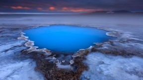 惠拉维德利温泉，Kjölur 高原，冰岛 (© Mliberra/Getty Images)(2017-03-27)