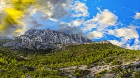 塞尚山，法国普罗旺斯艾克斯 (© travelview/iStock)(2019-06-13)