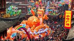 【2019-02-05】 百节年为首 【今日春节】  (© Peter Adams/Photolibrary/Getty Images)