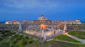 埃尔瓦什附近的格拉萨圣母堡，葡萄牙 (© Luis Pina Photography/Shutterstock)(2021-06-09)