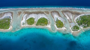 卡韦希环礁，土阿莫土群岛，法属波利尼西亚 (© WaterFrame/Alamy)(2023-05-09)