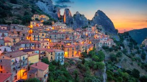 卡斯泰尔梅扎诺，意大利 (© Rudy Balasko/Shutterstock)(2023-07-15)