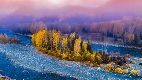 禾木村的风景，新疆，中国 (© snvv18870020330/Shutterstock)(2024-10-01)