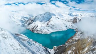 满拉水库的雪景，日喀则，中国西藏自治区 (© Zhang Zhenqi/VCG via Getty Images)(2024-12-21)