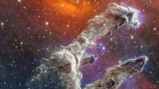 詹姆斯·韦伯太空望远镜观测的创生之柱 (© NASA)
