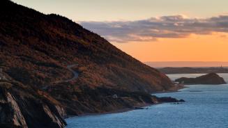 Coastline at Cape Breton Highlands National Park, Nova Scotia (© Tiago_Fernandez/Getty Images)
