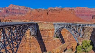 Marble Canyon bridges over the Colorado River at the Glen Canyon National Recreation Area in northern Arizona (© trekandshoot/Alamy)