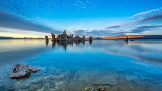 Tufa formation on Mono Lake, California, USA (© Susanna Patras/TANDEM Stills + Motion)