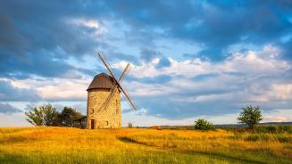 Warnstedter Mühle im Sonnenuntergang, Thale, Harz, Sachsen-Anhalt (© Andreas Vitting/eStock Photo)