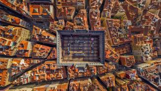 Luftaufnahme der Plaza Mayor, Madrid, Spanien (© AirPano LLC/Amazing Aerial Agency)