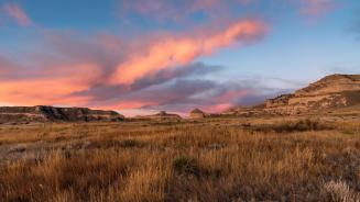 Scotts Bluff National Monument in Gering, Nebraska, USA (© Hawk Buckman/Getty Images)