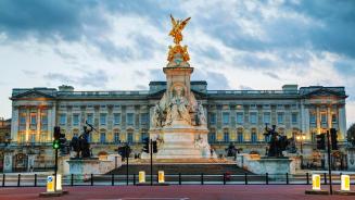 Buckingham Palace, London (© Zoonar/Andriy Kravchenko/Alamy Stock Photo)