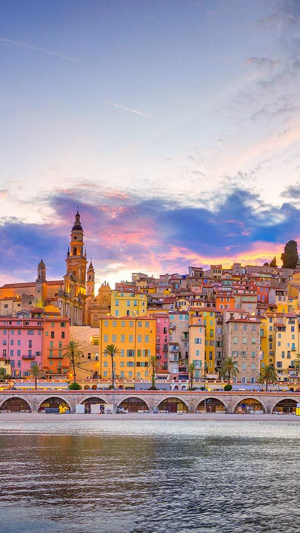 法国芒通 (© Timo Christ/Alamy)