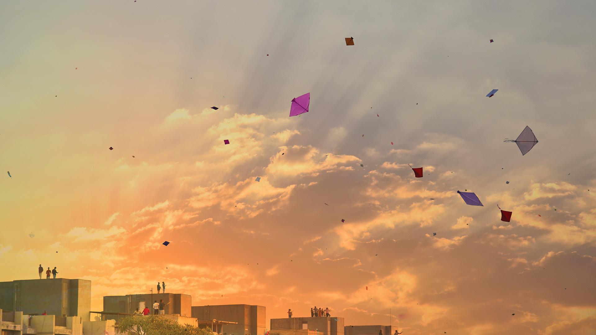 Stringing traditions in the sky