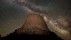 【2018-07-02】 星光璀璨 斑驳陆离 魔鬼塔国家纪念区上空的宝瓶座流星雨，美国怀俄明州 (© Jason Hatfield/Tandem Stills + Motion)
