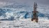 【2018-06-23】 终极旅行目的地 航行在佩诺拉海峡的欧罗巴帆船，南极洲南极半岛 (© Colin Monteath/Minden Pictures)